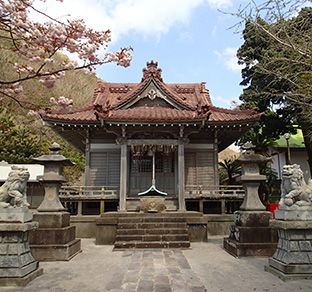 神津島のおすすめスポット・物忌奈命神社