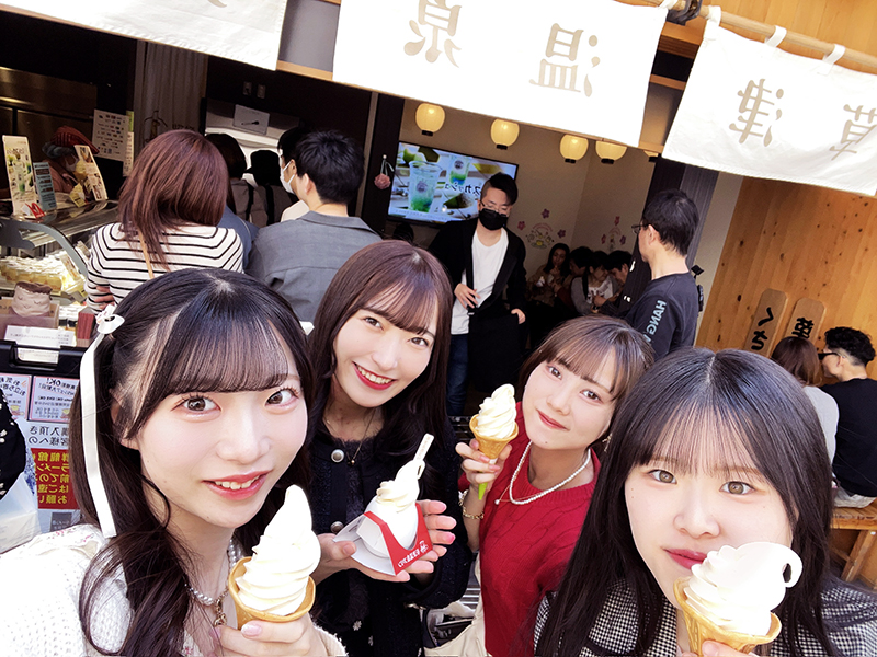 夏目坂46